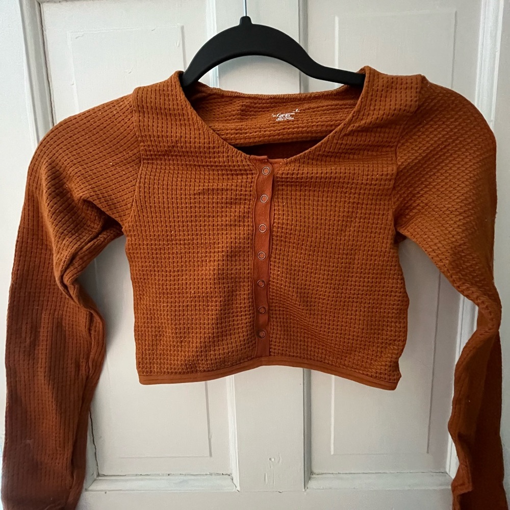 Urban Outfitters XS ribbed button up